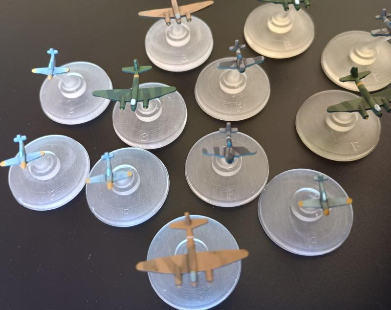 Victory at sea flight stands/bases