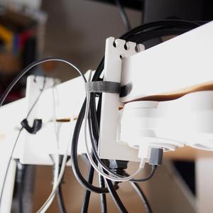 Simple table hooks
