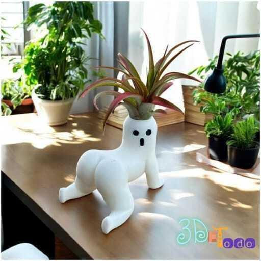 Big Booty Ghost, Prank Gardening, Rude Gardener