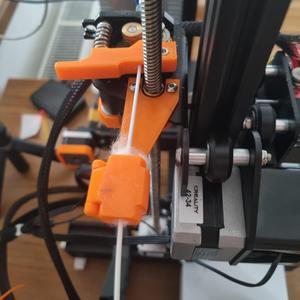 Ender 3 filament guide with dust filter