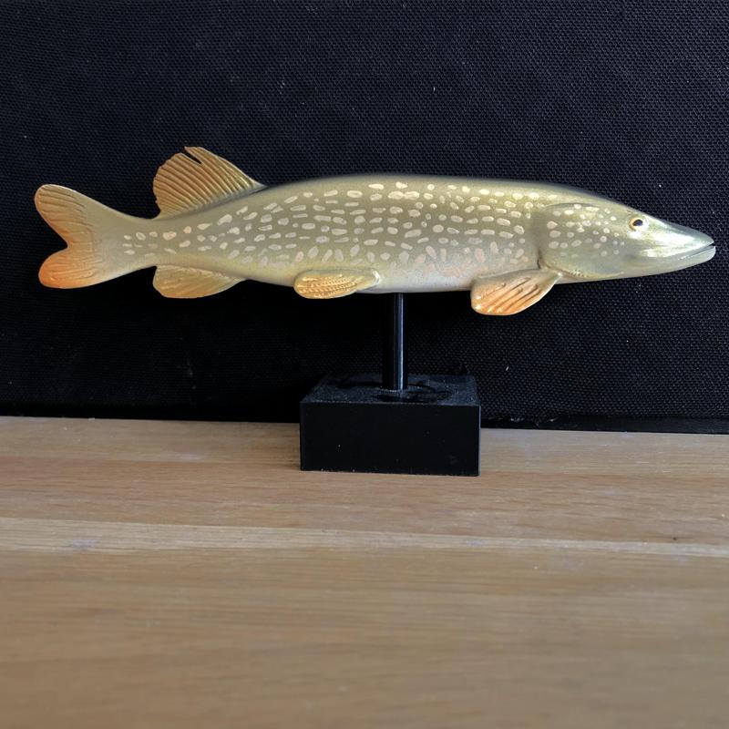 Northern Pike on (optional) pedestal
