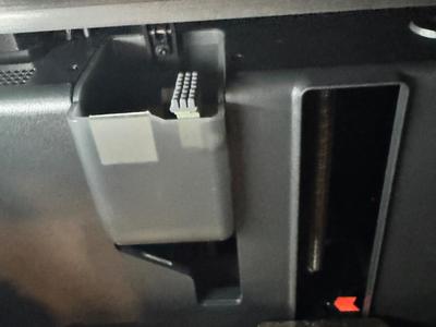 A simple nozzle wiper