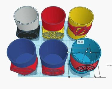 Glass super hero vasos