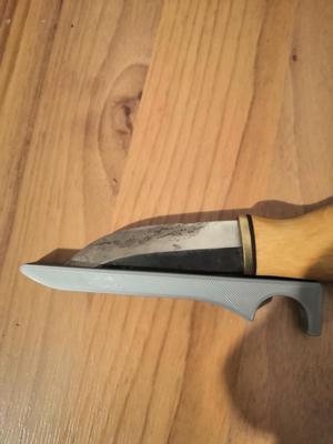 Game animal gutting tool