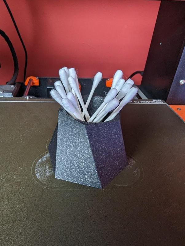 Q-TIP Holder