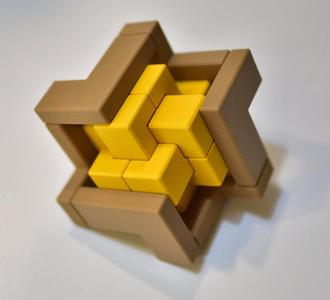 Burrloop - Interlocking puzzle by Yavuz Demirhan