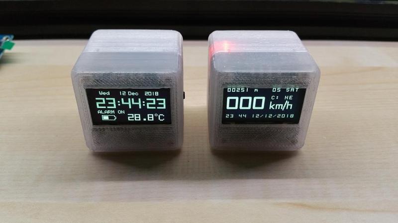 ICE CUBE CLOCK