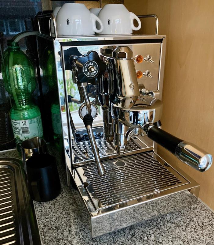 ECM Classika external water reservoir