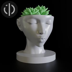 KISS FLOWER POT 05