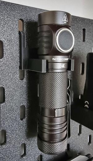 Nitecore E4K Skadis