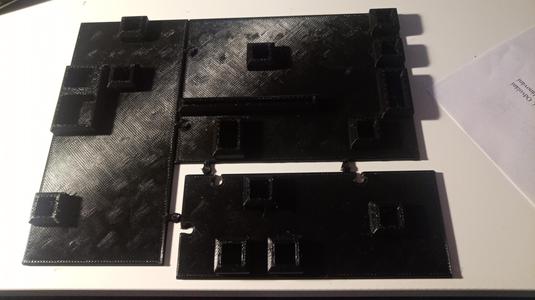 Ball Clock by Hex2000 splitted base for easier print