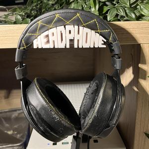 Headphone Holder V1