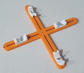 Base for PCB holding vices