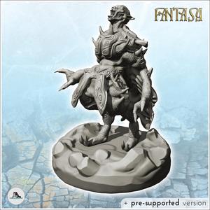 Screaming evil lord in full armor with pincer arms (11) - Medieval Fantasy Magic Feudal Old Archaic Saga 28mm 15mm Chaos Darkness Demon