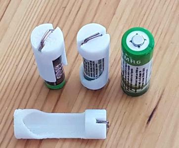 AAA to AA Battery adapter with paperclip FreeCAD