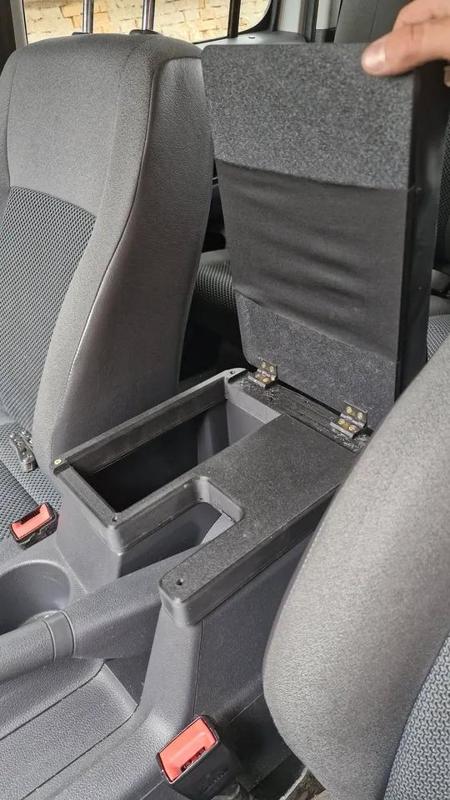 Amarok Arm rest   