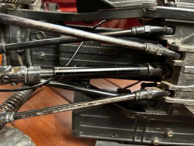 traxxas  trh-4 podložky na zadní kardan   