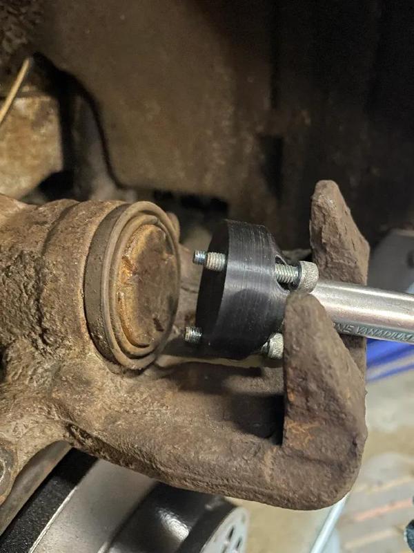 VW Brake Piston Retraction Tool   