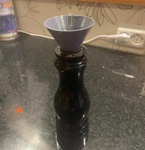 Spice funnel
