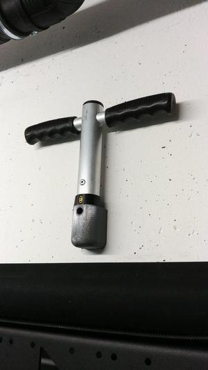 Hinterher Bike Trailer T-Handle Wall Mount