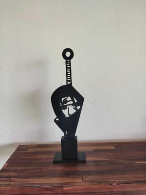 Itachi Uchiha in Kunai Wall Art and Table Top
