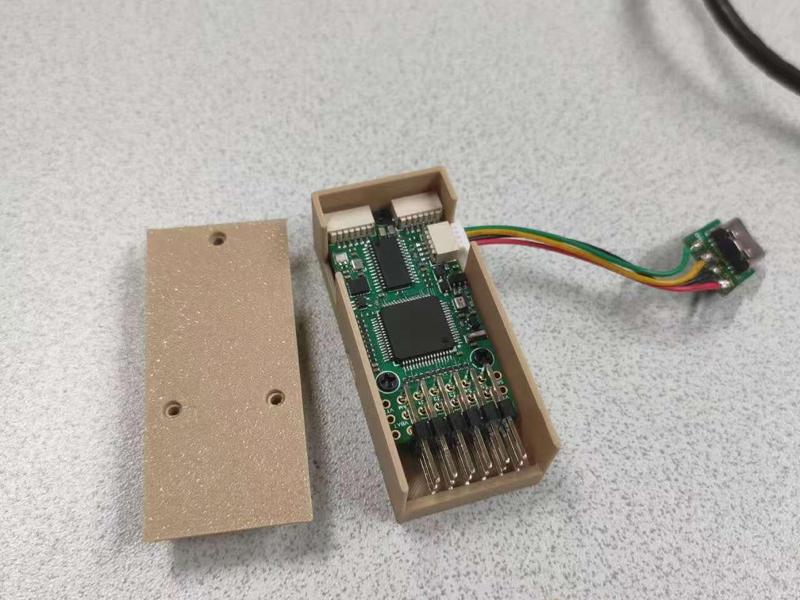 a rc helicopter flight controller box 