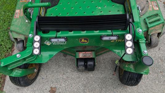 Magnetic Mount for Lightbar on Commercial Ztrak Mower