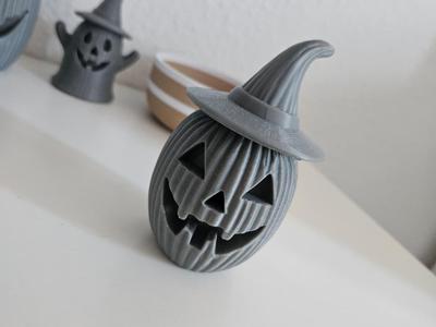 Halloween Ribbles Figure in Pumpkin Design