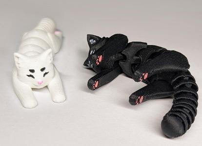 Articulated Cat – Print In Place, bumps for easy painting