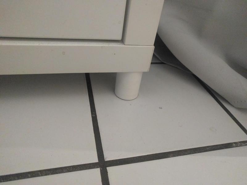 Feet for Kallax/Expedit (or attaching Kallax together)