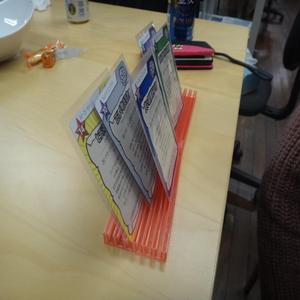 cards 6line holder