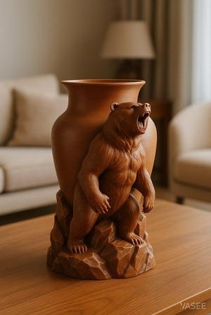 Grizzly Vase – Roaring Power in Sculptural Form