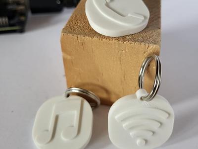 NFC Keychain Set – WiFi, Music & Phone