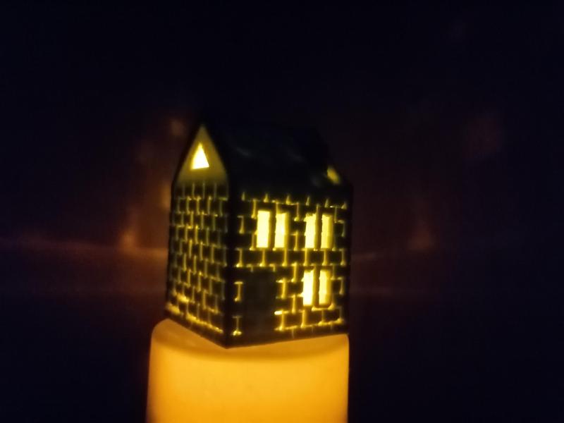 Winter house electric candle cover