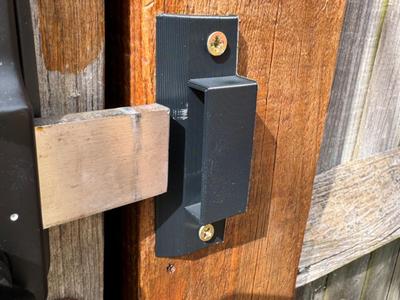 Garden door latch
