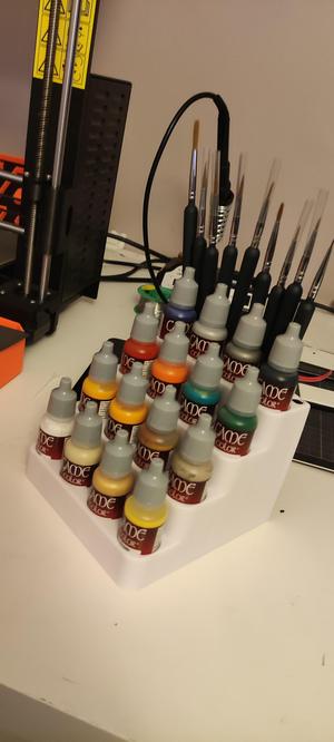 Présentoir de peinture