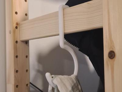 IVAR Scarf hook