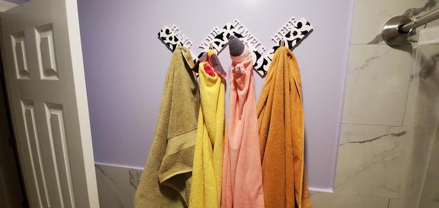 Multi piece towel rack