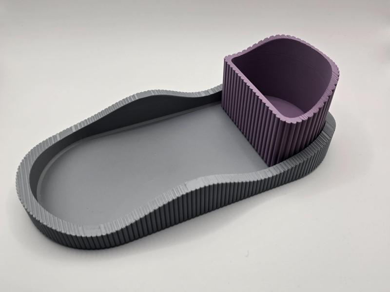 Modern Ribbed Desk Organization Tray