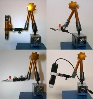 Tool adaptors for magnetic bases   