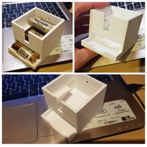 AA Battery dispenser
