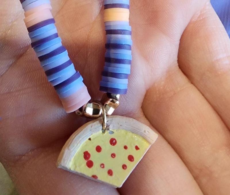 Pizza bracelet charm