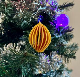 Oval Spiral Ornament Christmas
