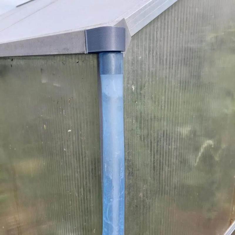 Dachrinnenabfluss KGT Gewächshaus Rose   