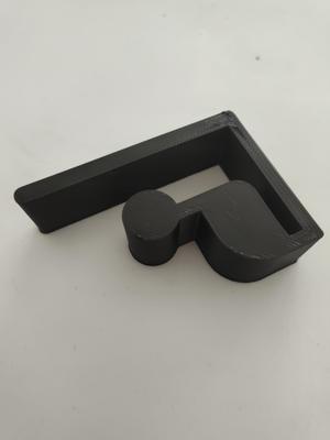 Garbage Can Lock Clip