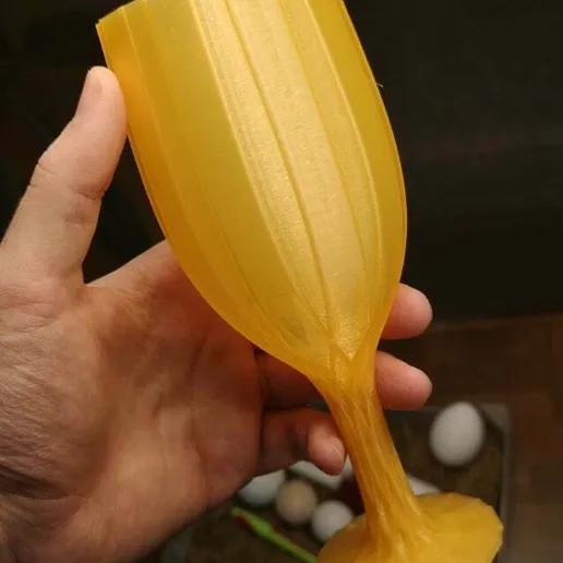 Champagne Glass Scheldegotik Style