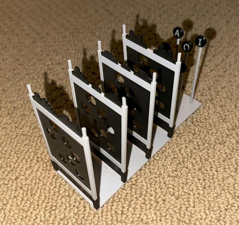 Survivor Hole In The Wall Puzzle