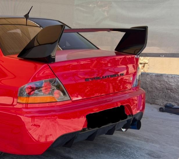 Mitsubishi Evo 9 letters