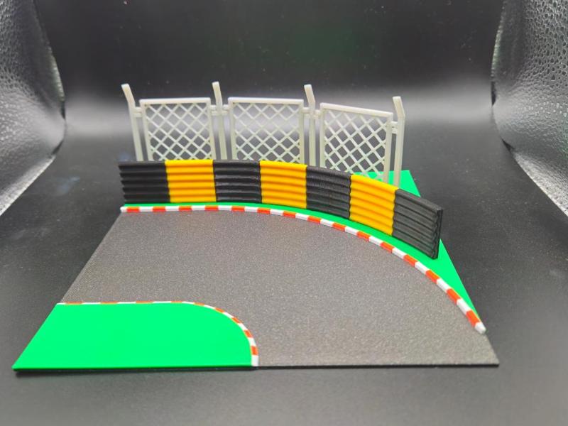 Race track diorama 1/64 scale
