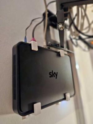 SKY Humax ESD-160 Wandhalterung